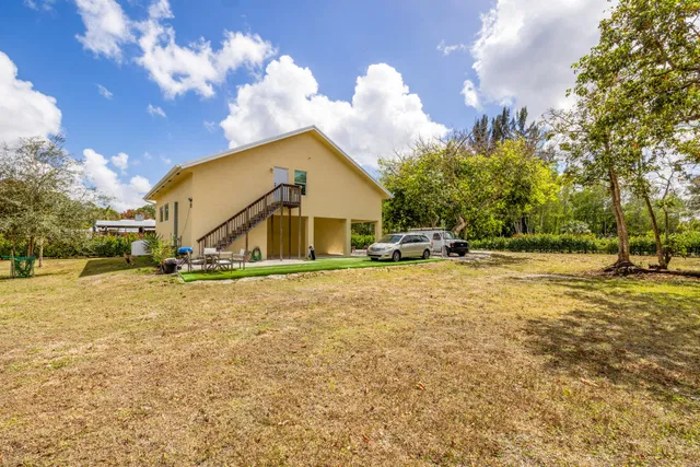 Residence photo 6