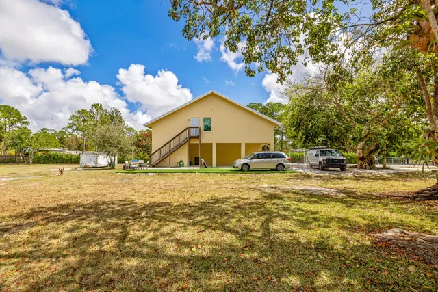 Residence photo 35