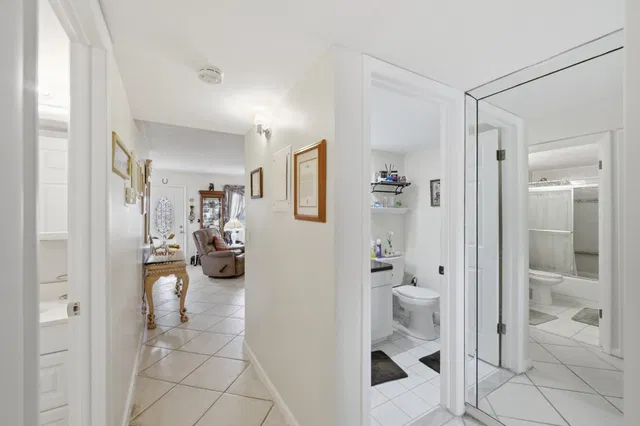 Residence photo 19
