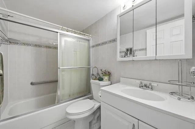Residence photo 20