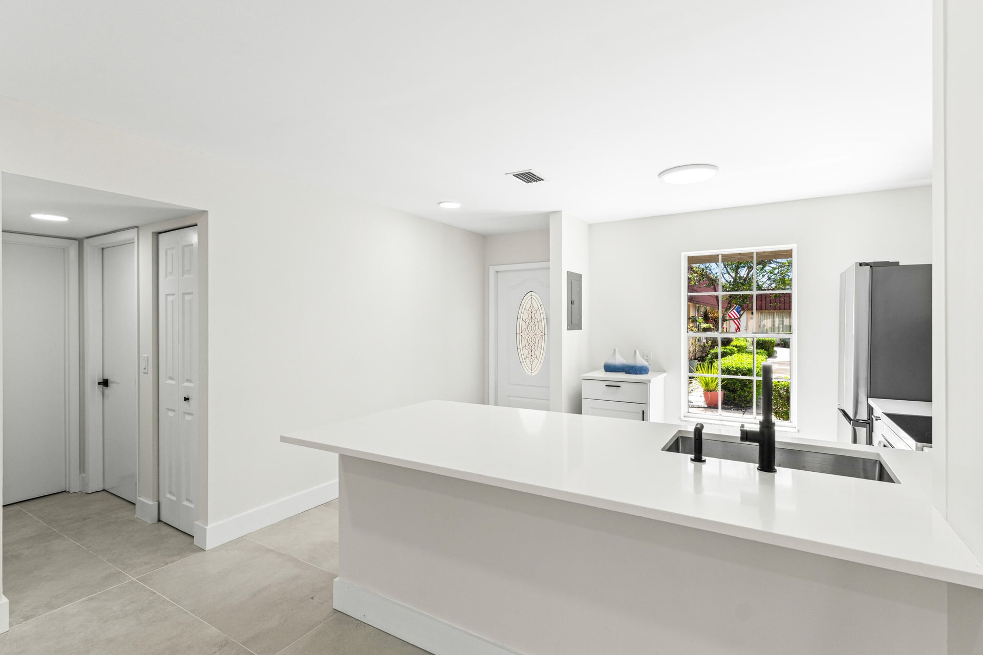 Residence photo 3
