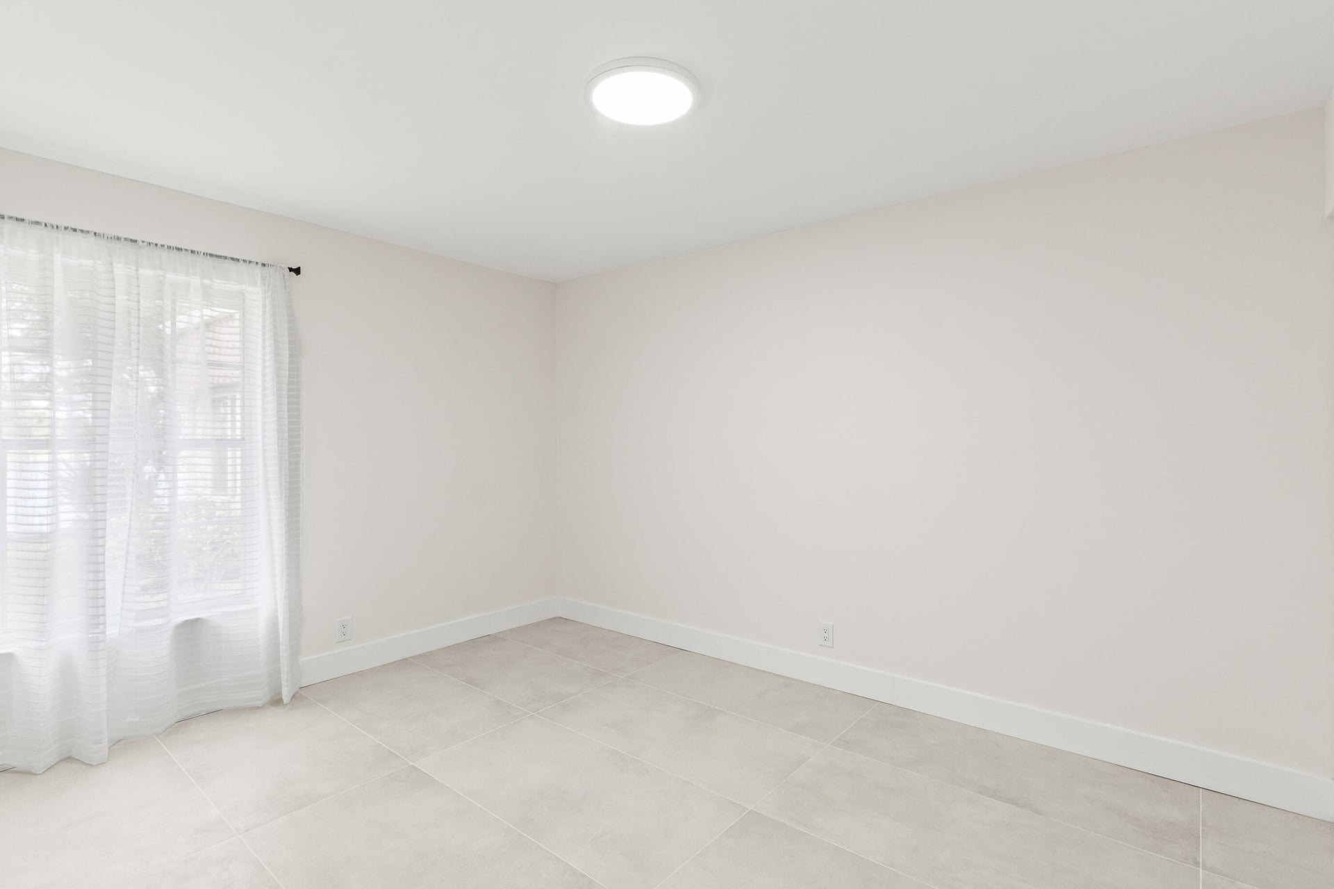 Residence photo 19