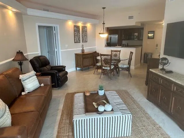 Harborage Yacht Club Unit 205 photo 8