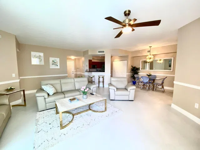Windward Cove Lantana Unit 508 photo 5
