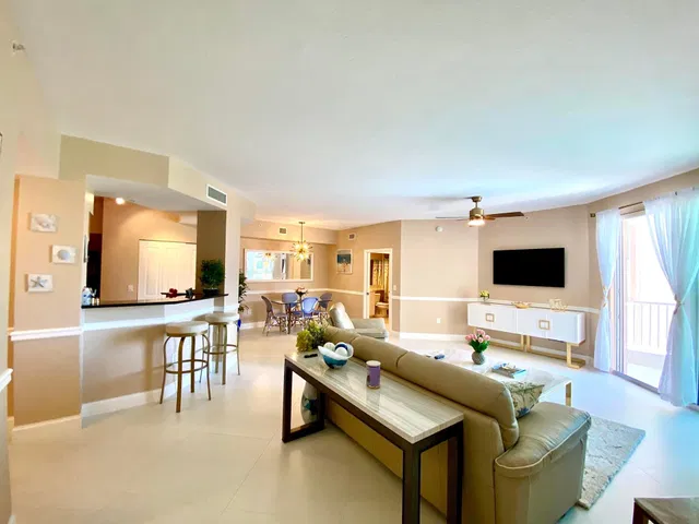 Windward Cove Lantana Unit 508 photo 6