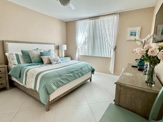 Windward Cove Lantana Unit 508 photo 14