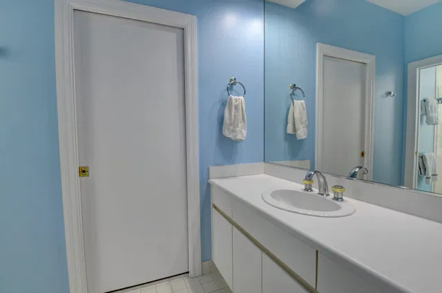 Residence photo 38