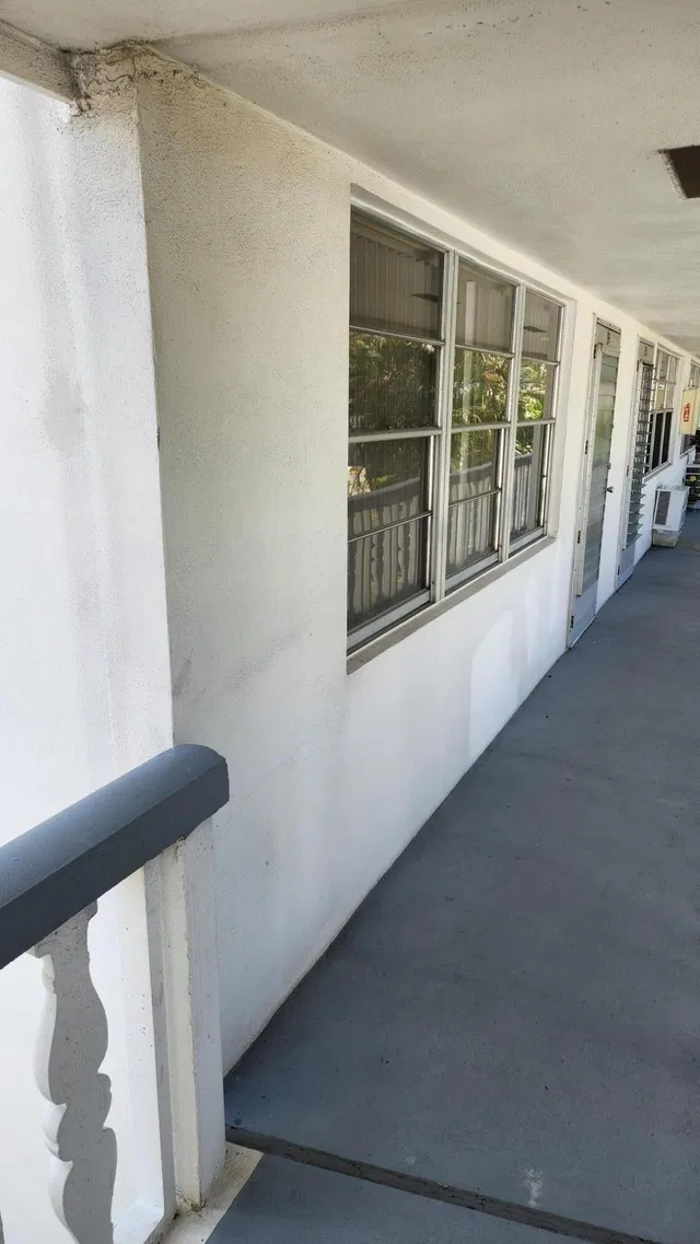 Residence photo 2