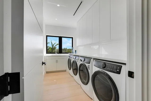 Residence photo 27