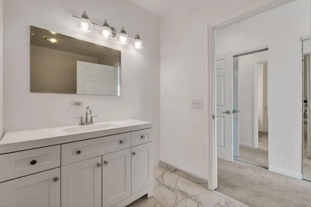 Unit 210 photo 10