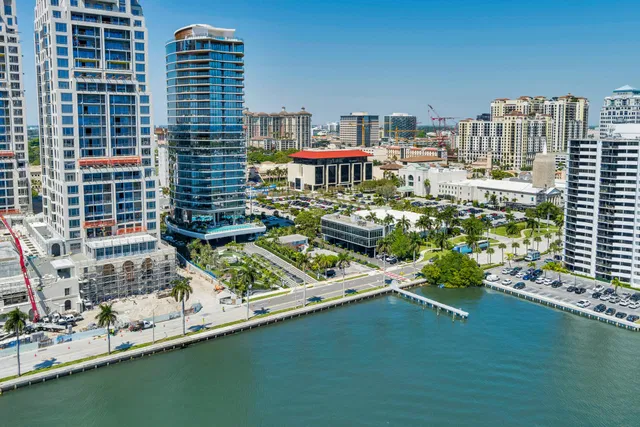 Downtown West Palm Beach Residence photo 11