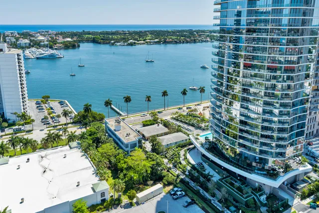 Downtown West Palm Beach Residence photo 19