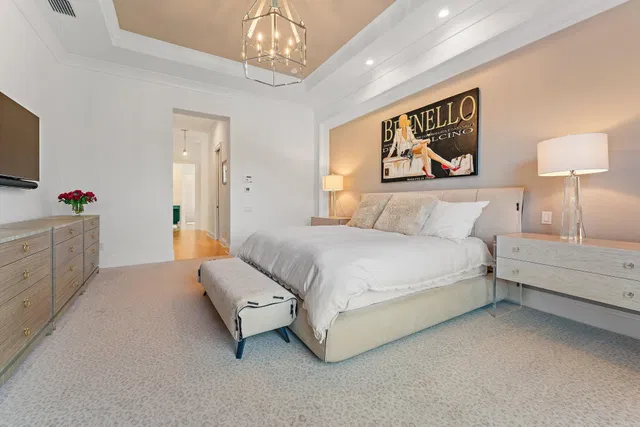 Residence photo 32