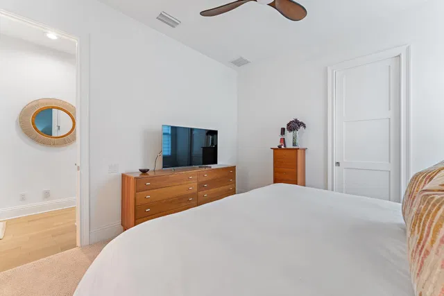 Residence photo 43