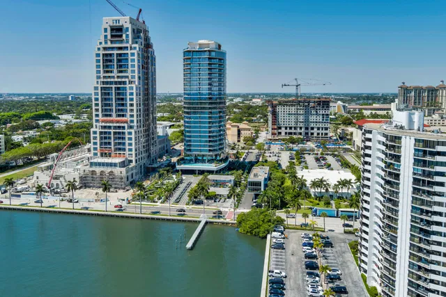 Downtown West Palm Beach Residence photo 17