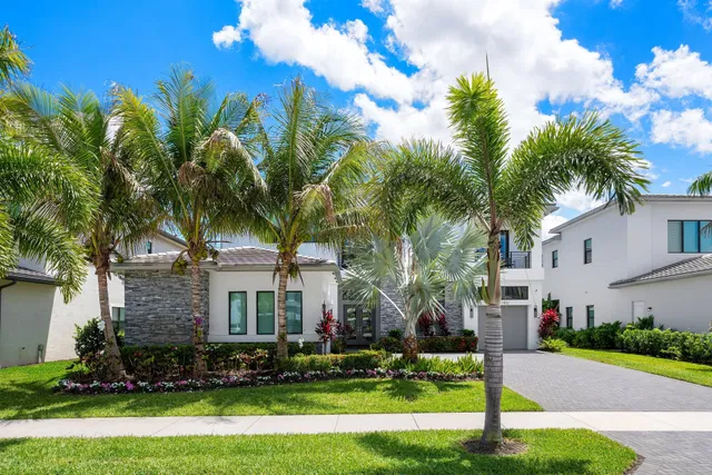 Boca Bridges Residence photo 4