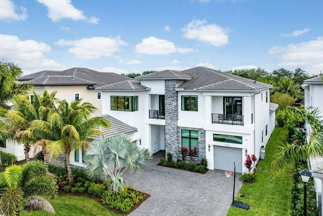 Boca Bridges Residence photo 98