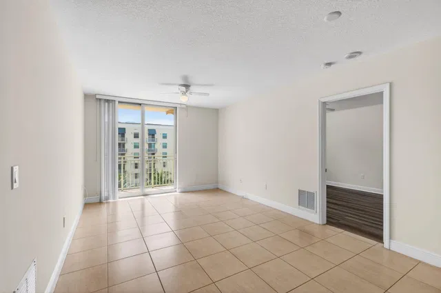 610 Clematis Unit Unit 709 photo 7