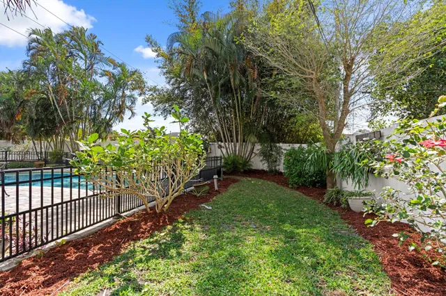 Residence photo 26