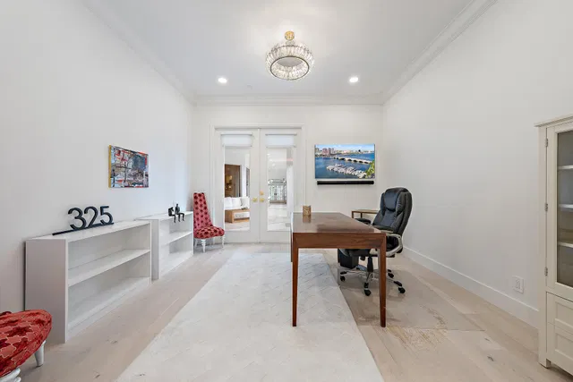 Admirals Cove Residence photo 17