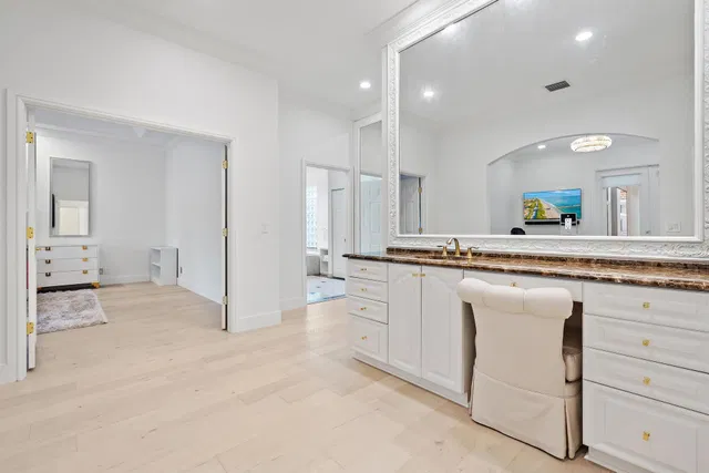Admirals Cove Residence photo 21