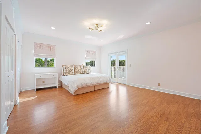 Admirals Cove Residence photo 25