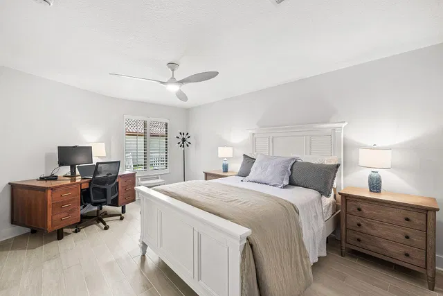 Residence photo 22