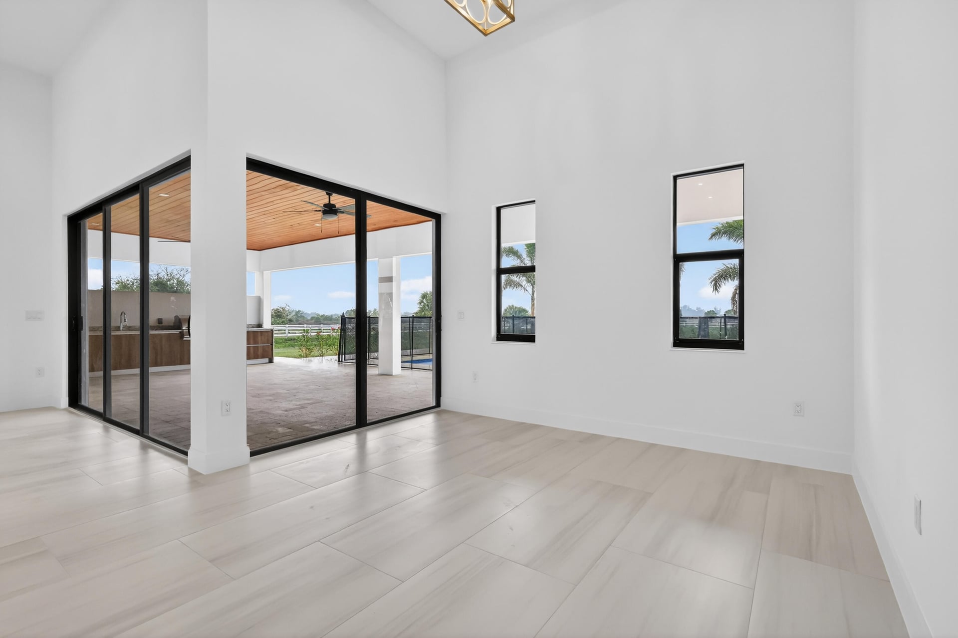 Residence photo 15