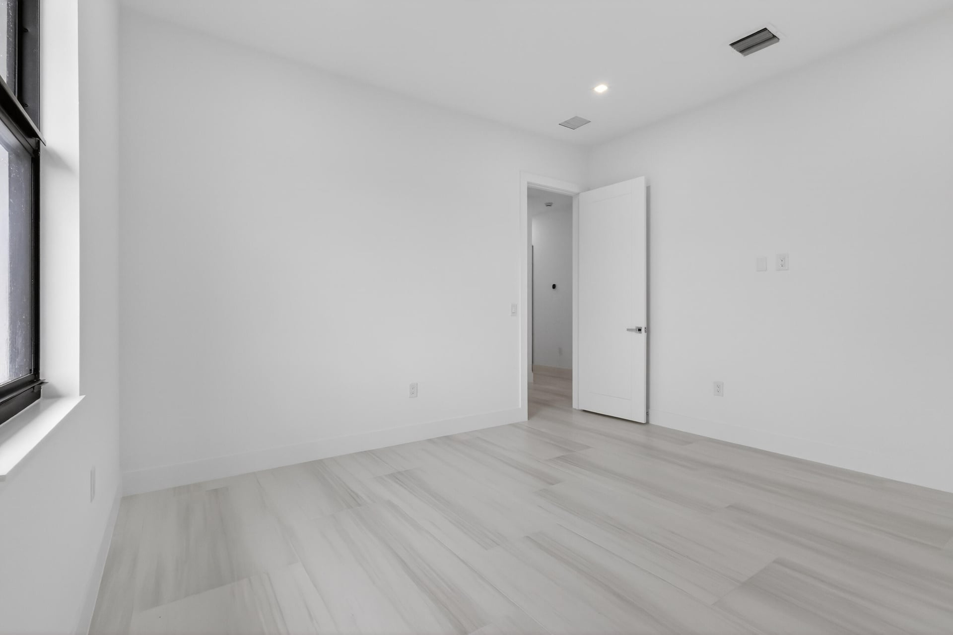 Residence photo 34