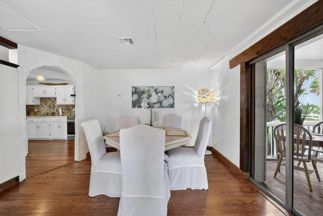 Residence photo 24