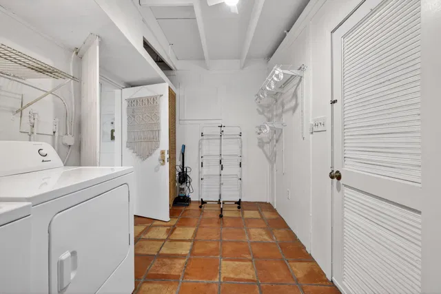 Residence photo 55