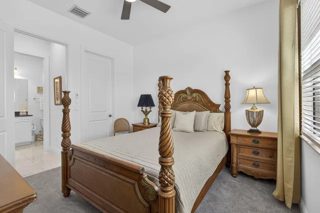 Residence photo 23