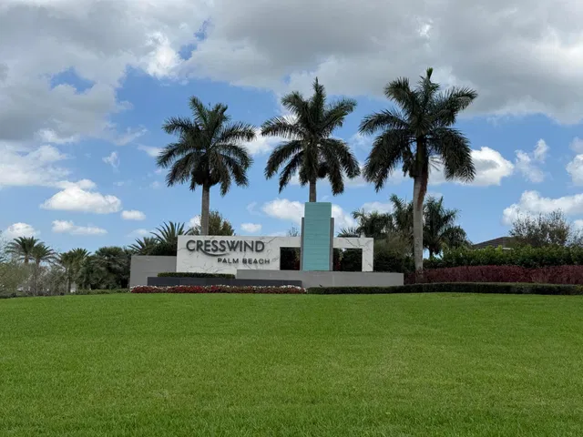 Residence photo 43