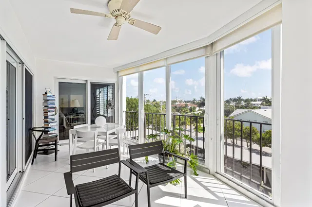 Downtown Delray Beach Unit N-406 photo 11