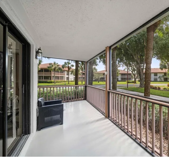 PGA National Palm Beach Gardens Residence photo 18