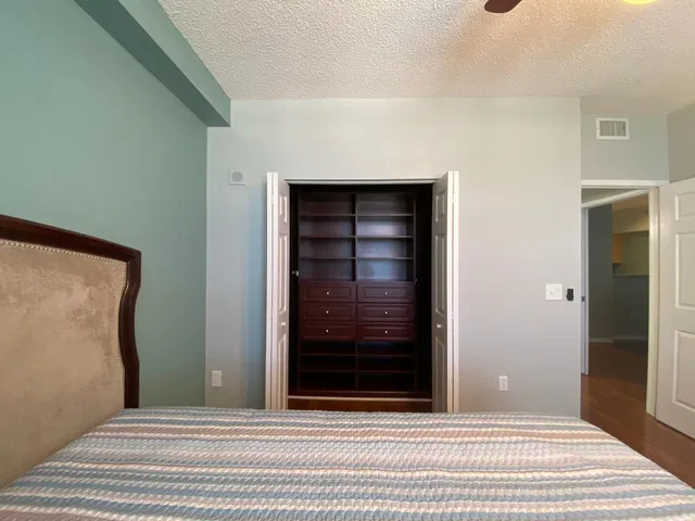 The Montecito Unit 708 photo 20
