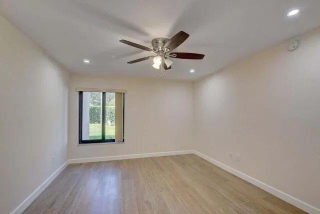  Unit 101 photo 31