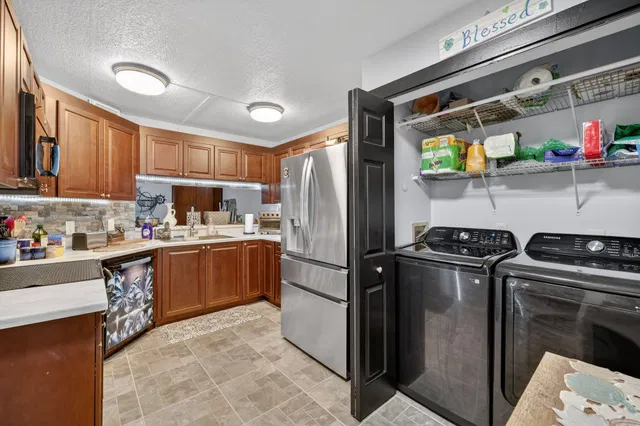 Unit H1-103 photo 8