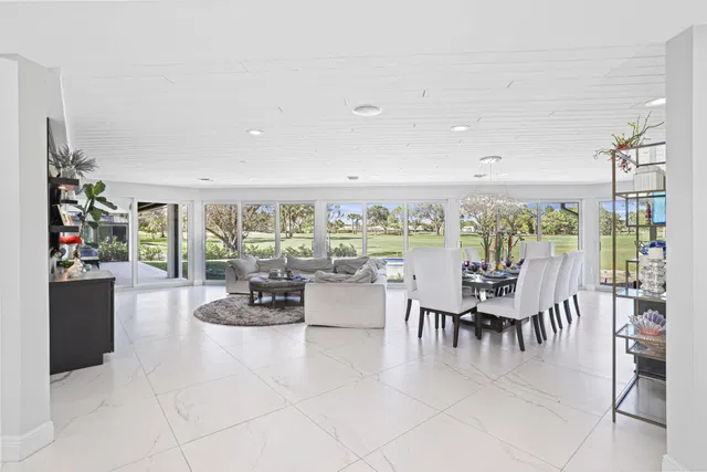 Eastpointe Country Club Residence photo 29