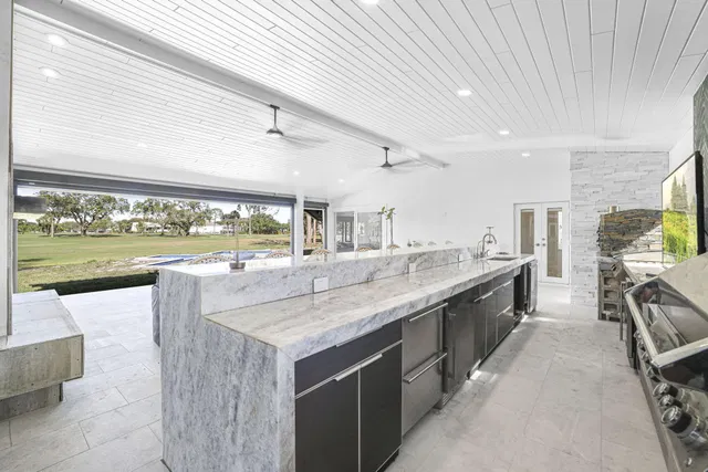Eastpointe Country Club Residence photo 50