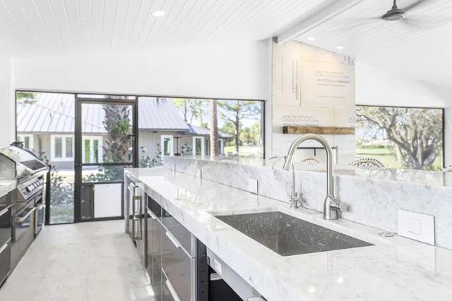 Eastpointe Country Club Residence photo 54