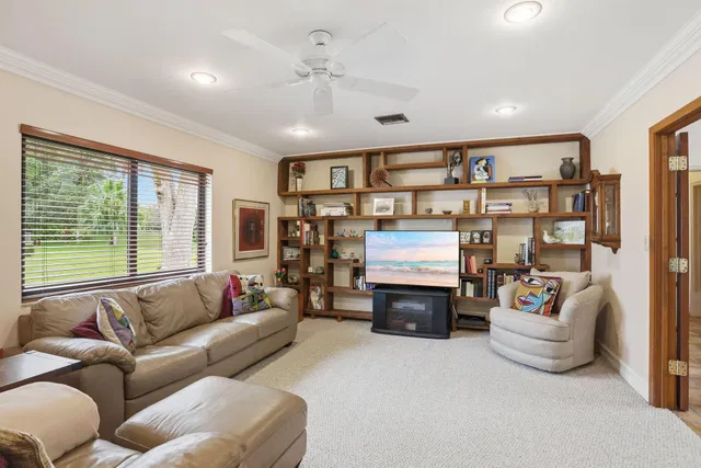 Boca Bath & Tennis Residence photo 22