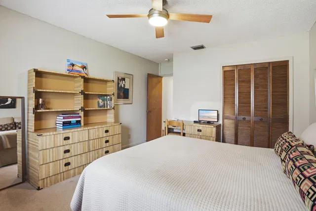 Boca Bath & Tennis Residence photo 36