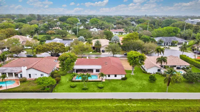 Boca Bath & Tennis Residence photo 43