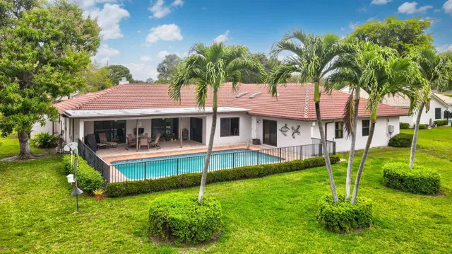 Boca Bath & Tennis Residence photo 46