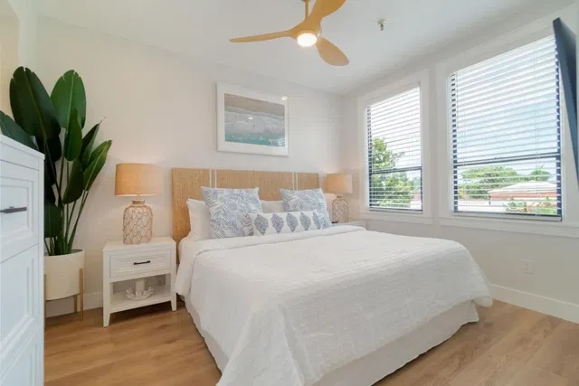 235 Sunrise Avenue #Unit 2208