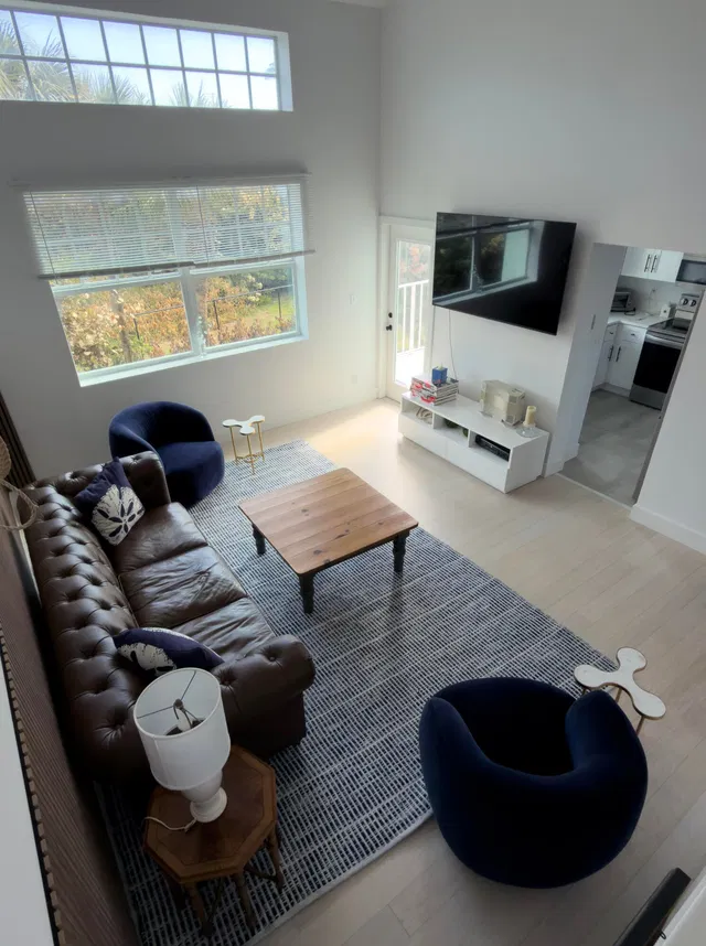 Residence photo 4