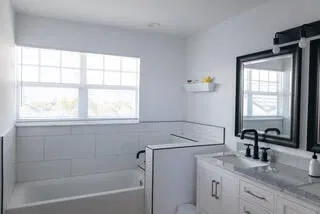 Residence photo 16