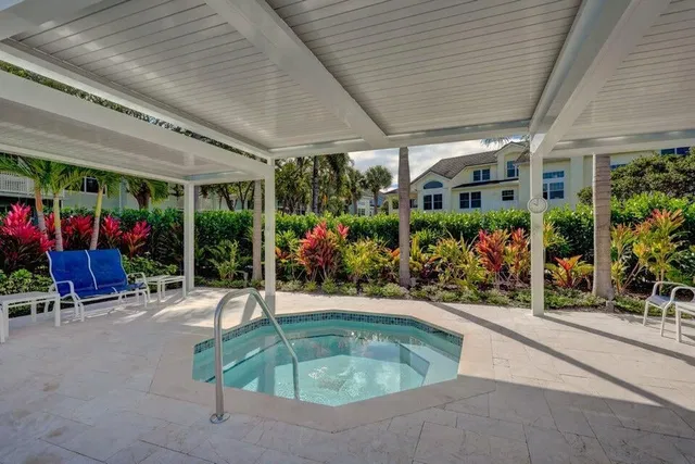Residence photo 19