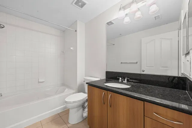 Pineapple Grove Village Condominiums Unit Unit 2-407 photo 23